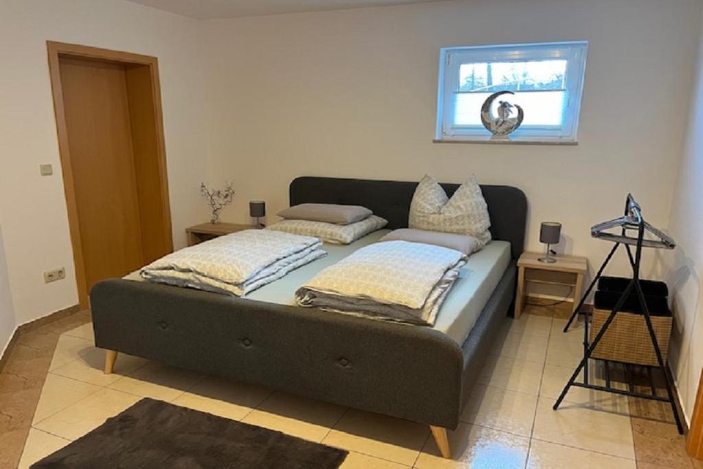 Ferienwohnung Rhoenpanorama Kaltennordheim ภายนอก รูปภาพ